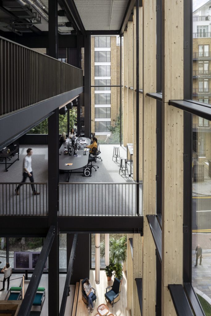 gensler-offices-london-1-700x1049