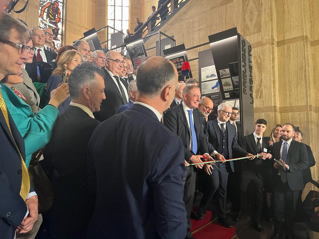 Fantoni alla mostra “Identitalia – The iconic italian brands”